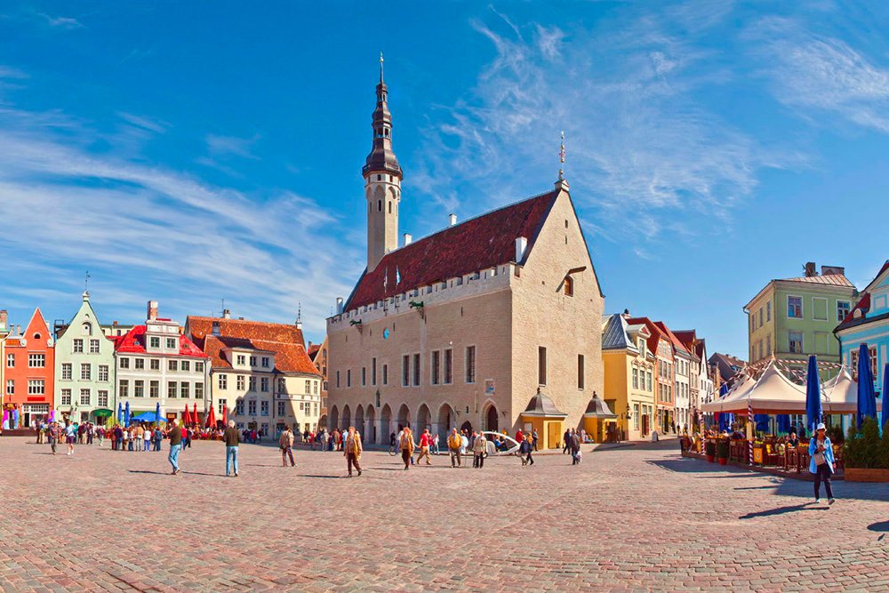 piazza del municipio di tallinn raekoja