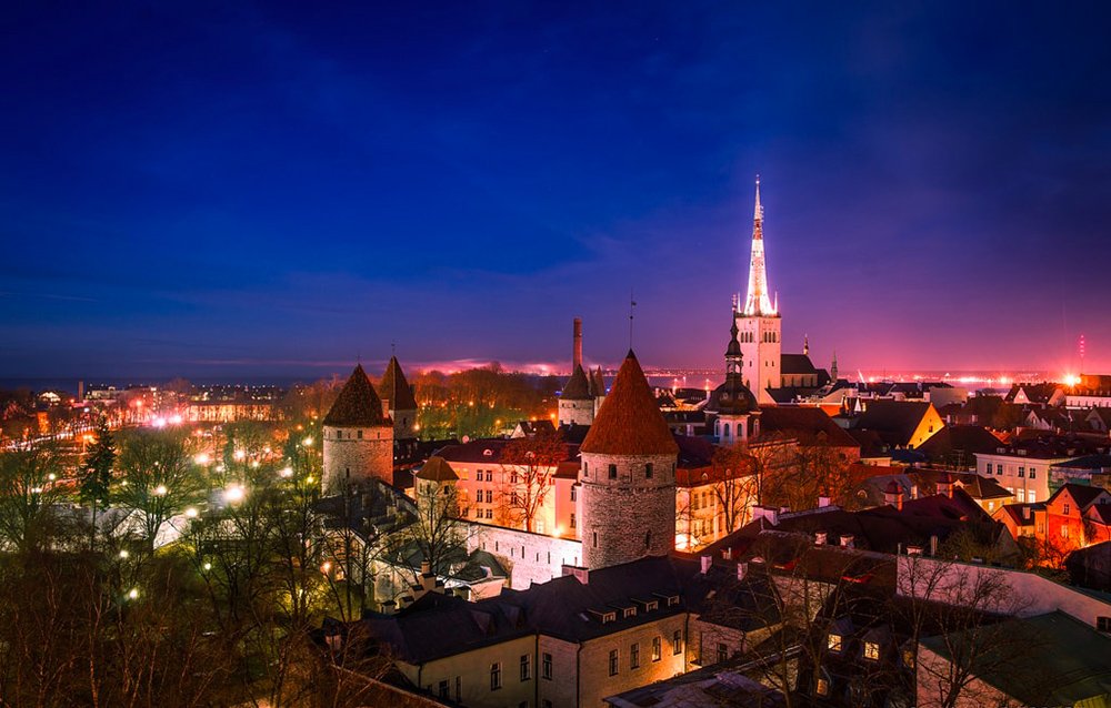 tallinn vita notturna