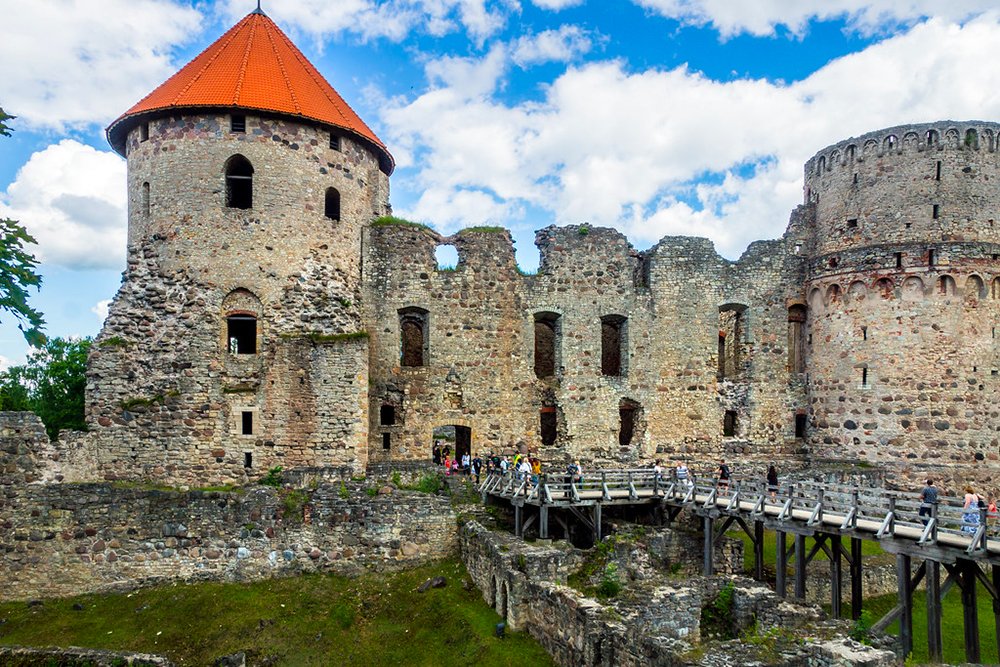 castello di cesis gauja