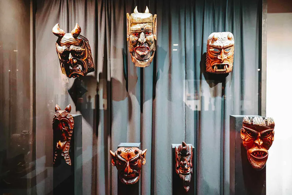 museo dei diavoli devil museum kaunas