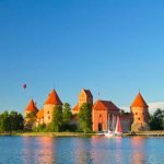 tour castello di trakai lituania